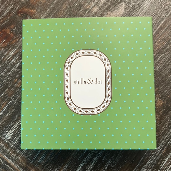 Stella & Dot Tulum Tassel Necklace - Picture 2 of 2